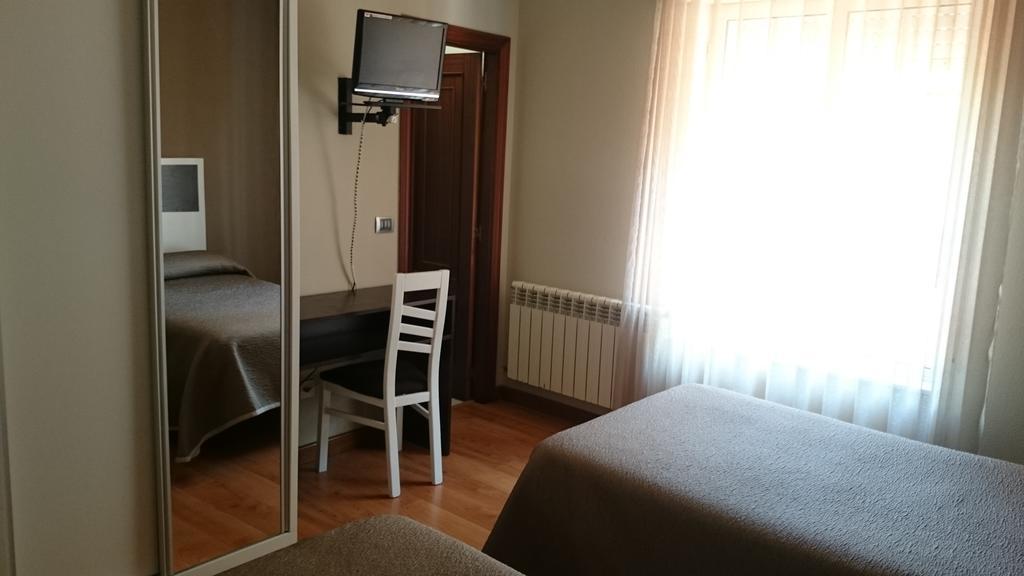 El Millon Hotel Viveiro