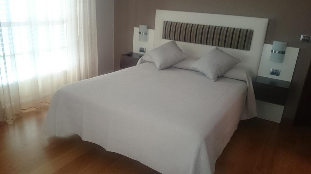 El Millon Hotel *